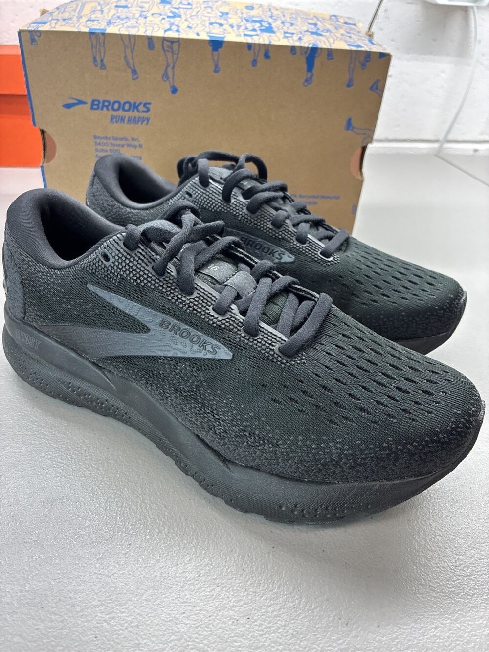 New Brooks Ghost 16 Women’s Size 7 Running Shoe Black Half Box No Lid